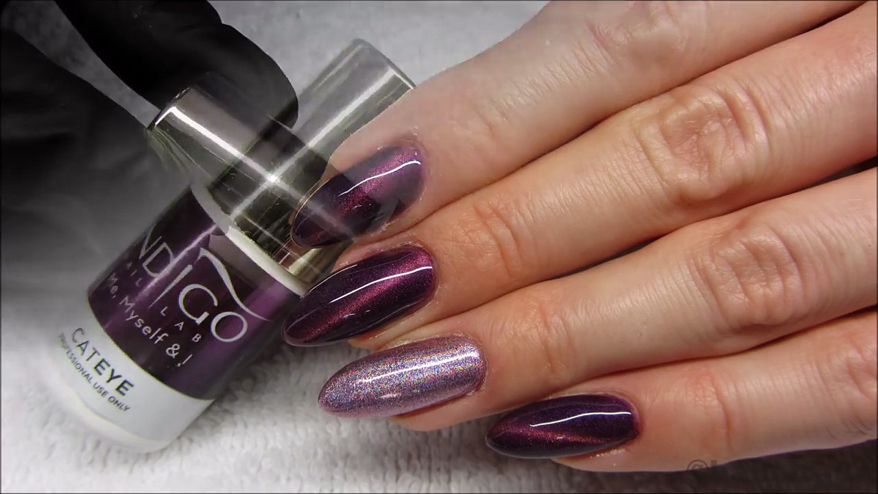Cat Eye - Me, Myself & I Gel Brush   Holo Fuchsia - Indigo Nails Lab - KOCIE OKO    HOLO-o0kNp0ez7Ng