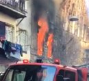 Beyoğlu'nda 5 Katlı Ahşap Binada Yangın Çıktı