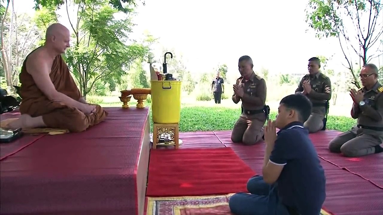 'พระองค์ที' ทรงสนทนาธรรมกับ 'พระอาจารย์ฌอน ชยสาโร' 28 ตุลาคม 2560
