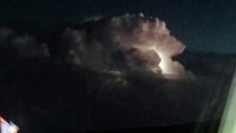 Vol au-dessus d'une tempête en avion à 10km d'altitude !