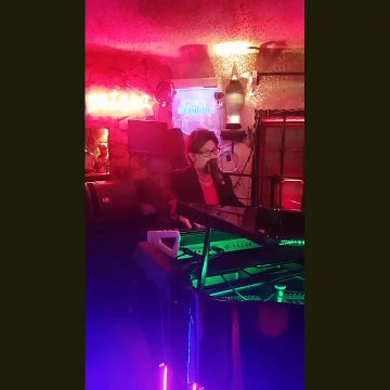 Yaşar YAĞMUR - Durma Yağmur (Gripin) + Fevgo (Haris Alexiou)