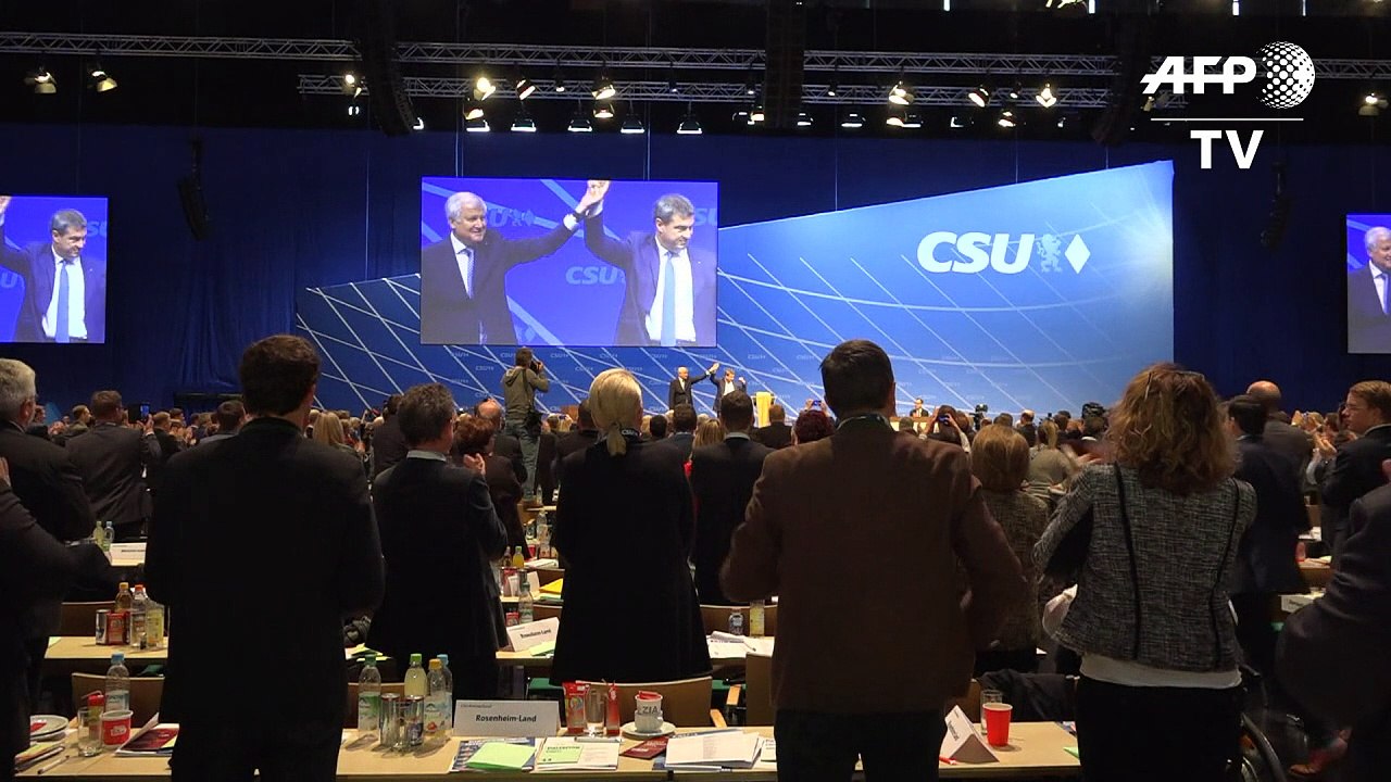 CSU kürt neues Spitzenduo Söder und Seehofer