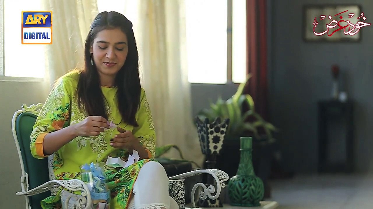 Check How Mansha Pasha Giving The Answers Of Several Interesting Questions :D