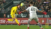 Cavani's perfect chip as PSG cruise