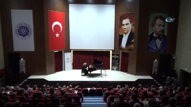 3. Gülsin Onay Piyano Günleri, Gülsin Onay'ın Sahne Alması ile Sona Erdi