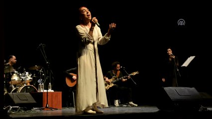 Leman Sam Bursa'da konser verdi - BURSA