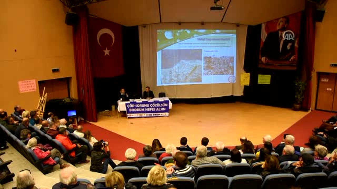 Bodrum'da "Çöplük Paneli"