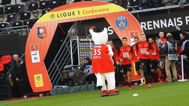 16/12/17 : SRFC-PSG : entrée des équipes