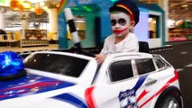 Bad Baby Вредный Малыш Полицейский против Джокеров Видео для детей Bad Baby Joker vs Baby Police