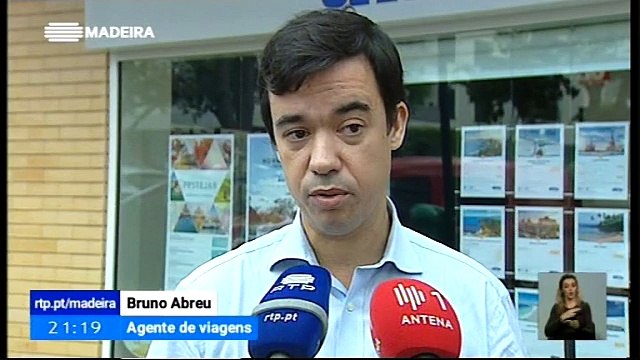 Bilhetes do Voo Charter para Estudantes com poucos interessados