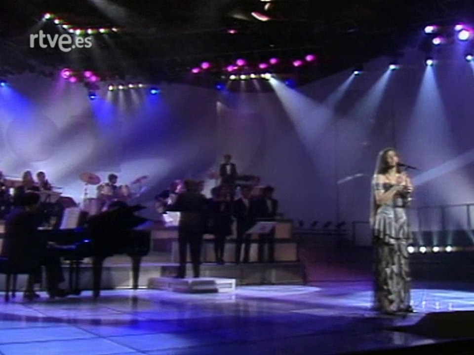 Daniela Romo - Tanto Esperar por Ti