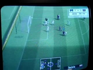 Pes4 - une touch de balle