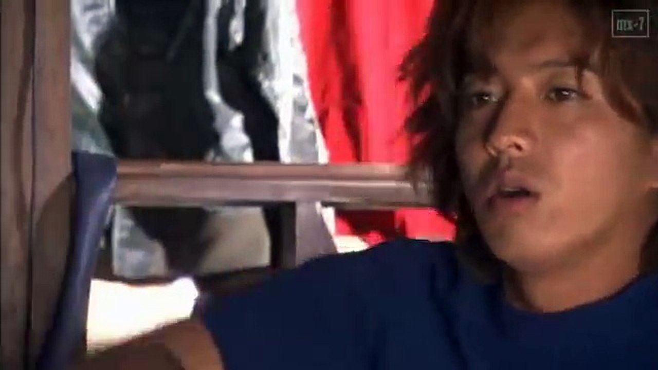 E9_chunk_1.avi