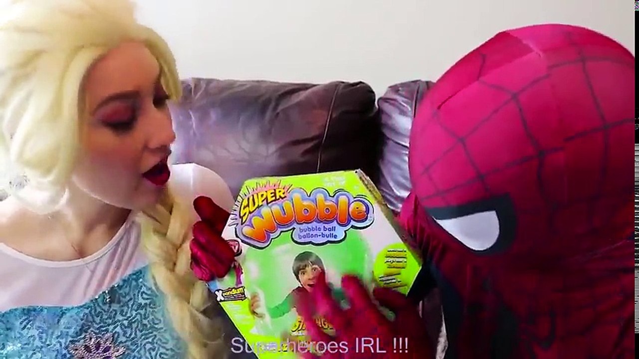 Frozen Elsa SUPER WUBBLE BUBBLE w Spiderman Joker Maleficent Spidergirl Fun Superhero in real | Superheroes | Spiderman | Superman | Frozen Elsa | Joker