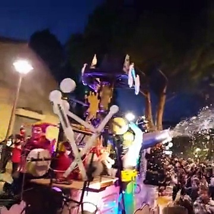 Fanfare et défilé lumineux de Noël 2016 à Sorgues