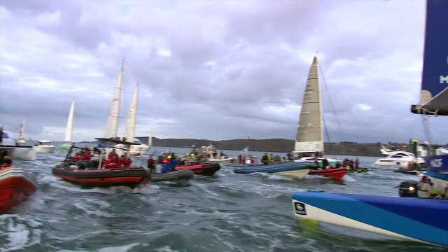 Francés bate récord de vuelta al mundo a vela en solitario