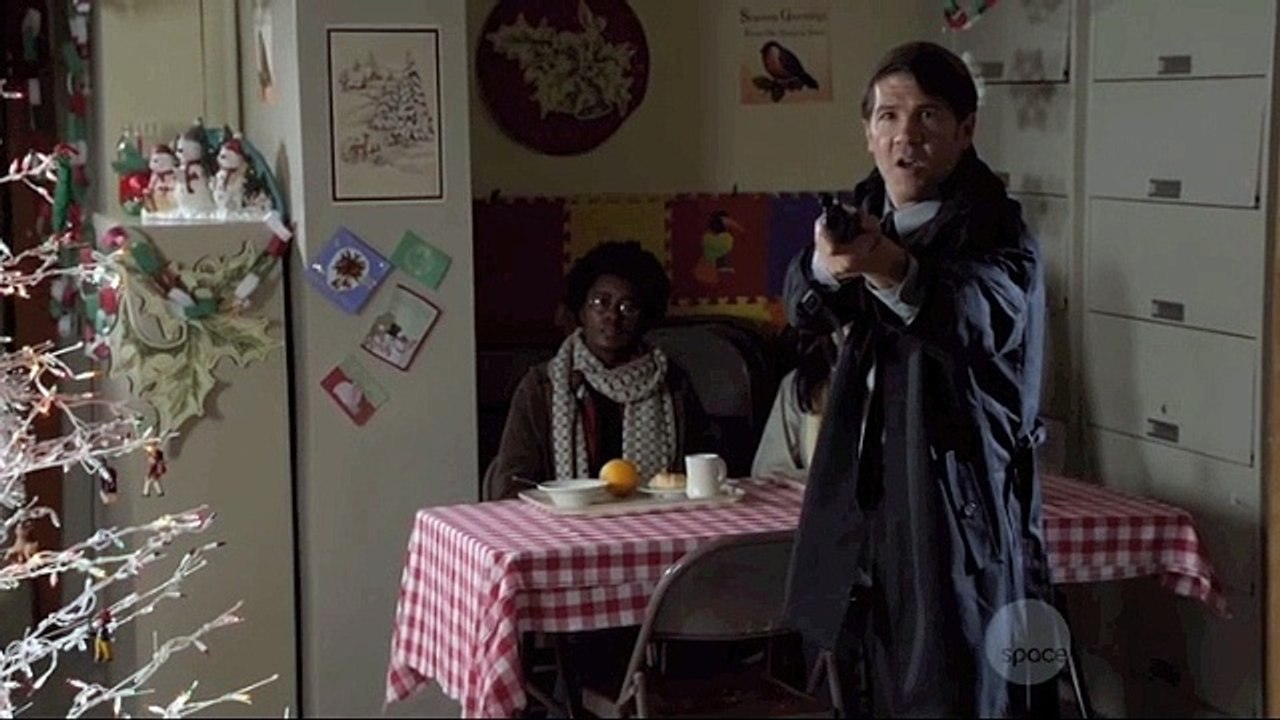 some canadian critic-the librarians and santa's midnight run