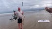 Il peche avec un drone et sort un énorme poisson