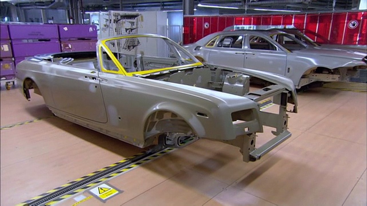 Rolls Royce Phantom - So baut man Traumautos