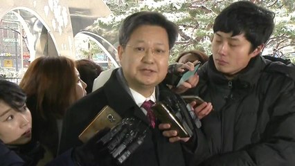 [현장영상] "부당노동행위 터무니 없다" 김장겸 前 MBC 사장 검찰 조사 / YTN