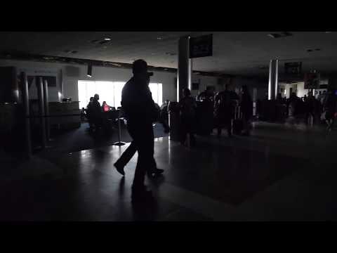 Video Shows Walk Through Atlanta Airport During Power Outage