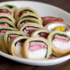 훈제오리묵은지쌈밥(SMOKED DUCK RIPEN KIMCHI ROLL)_ by handycook-bx9AiXEbmE0