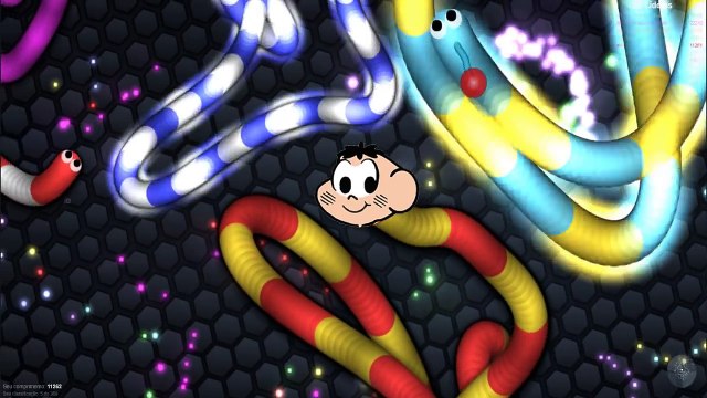 Slither.io cebolinha vs Cascao batalha de cobrinha gigante snake totoykids-vaQr53R8gzw