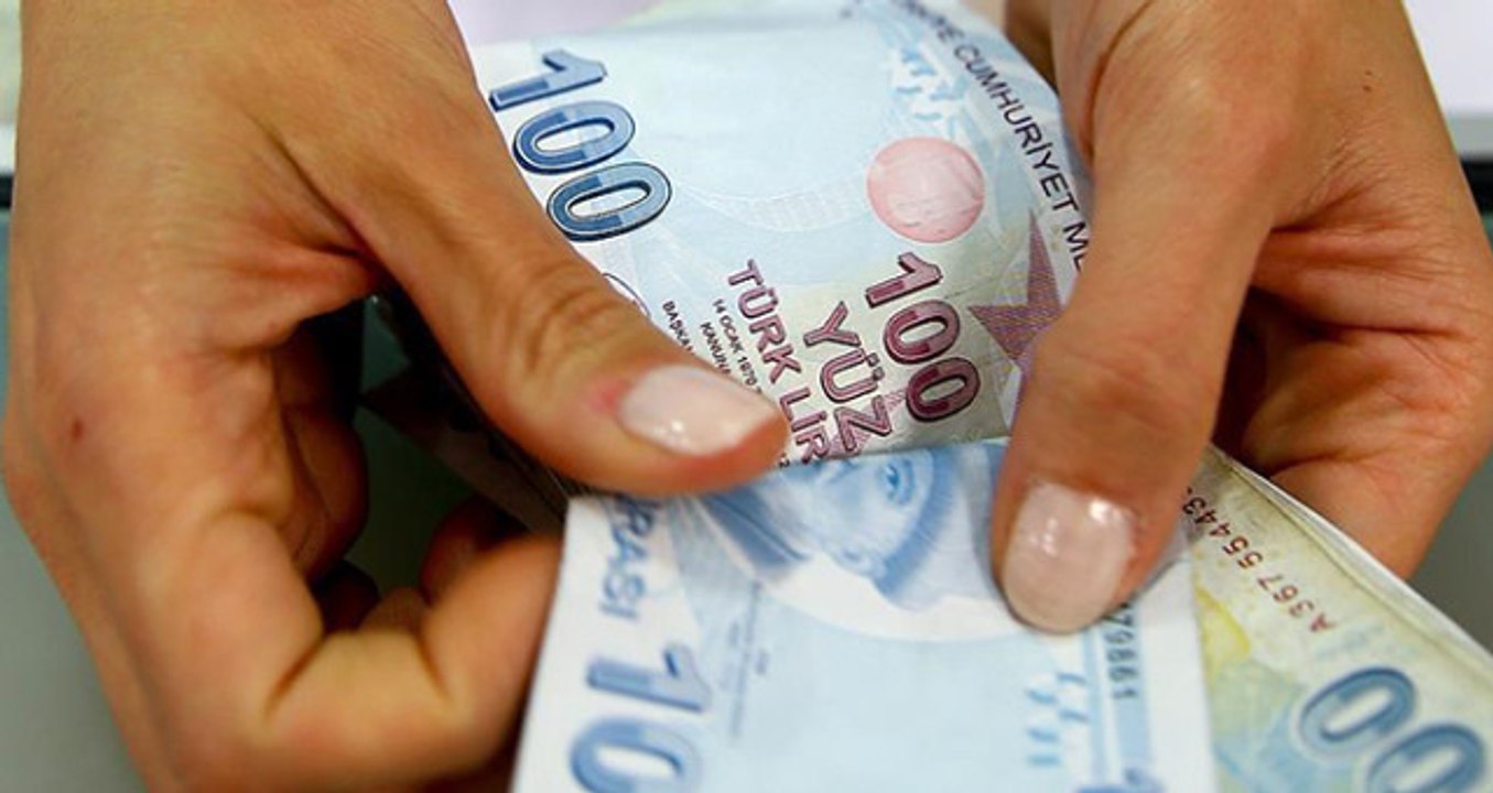 Başbakan'dan Asgari Ücret Sorusuna Yanıt: Asla Enflasyonun Altında Olmayacak