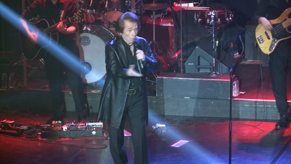 Raphael regresa al escenario, su 'gran noche' en Girona