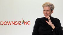 Dans Downsizing, est-ce que les mini-gens font des mini-pets selon Kristen Wiig ? - Interview cinéma