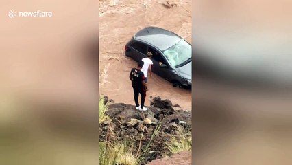Teenager rescues tourists after car crashed into river