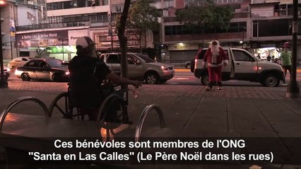 Venezuela : Un Père Noël rend visite à des sans-abris