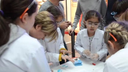 Minikler Aileleriyle Deney Yaptı