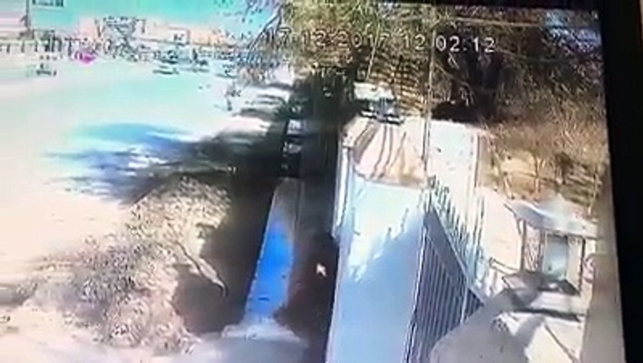 Quetta church attack Suicide bombers caught on CCTV