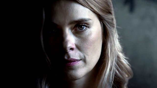 Treze Dias Longe do Sol quando tudo que você tem desmorona, como você faz pra reconstruir؟