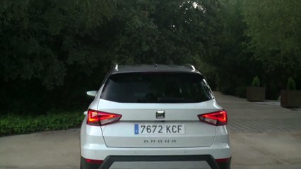 Seat Arona in Nevada White Exterior Design