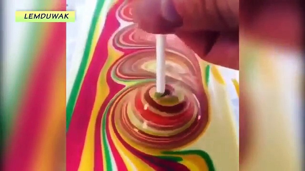 Video Keren yang Mengejutkan dan Memuaskan Mata Anda