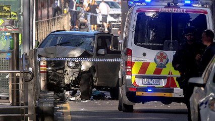 Melbourne: Autofahrer fährt 13 Menschen nieder