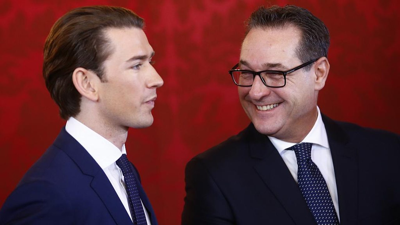 Österreich: bundespräsident gelobt türkis-blaue regierung an