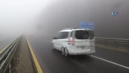Bolu Dağında sis etkili oluyor