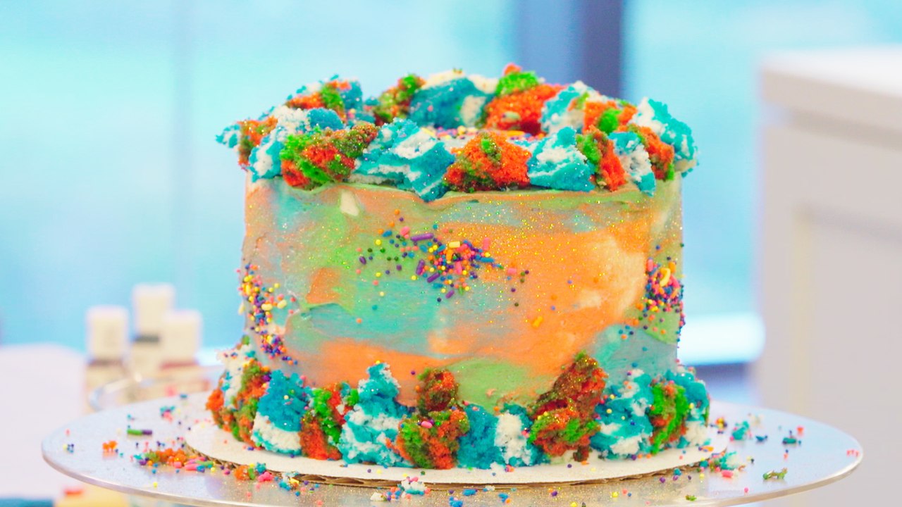 Your Holiday Needs This Mega Colorful Cake