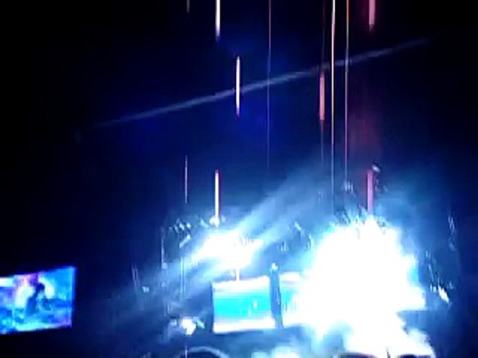 Muse - Map of the Problematique, Naeba Ski Resort, Fuji Rock Festival, Yuzawa-machi, Japan  7/27/2007