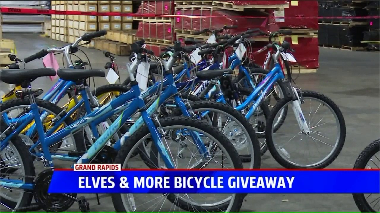 Volunteers Build More The 1,000 Bikes to Be Given Out Before Christmas