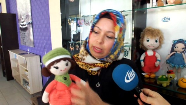 Amigurumi ile organik oyuncak üretip Avrupa'ya satıyorlar
