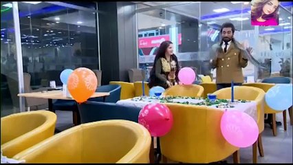 سولاف تتحرش بـ رزاق وتطلب منه الزواج | تحشيش يفوتكم