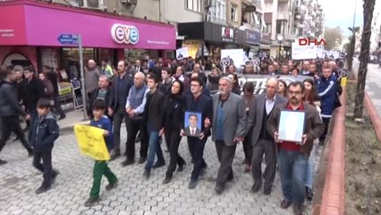 İzmir Öldürülen Okul Müdürü İçin Yürüdüler