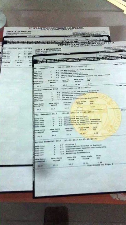 办理Leicester莱大英国毕业证,莱斯特大学毕业证成绩单Q微875093404专业制作英国假证毕业证成绩单，学位证使馆认证