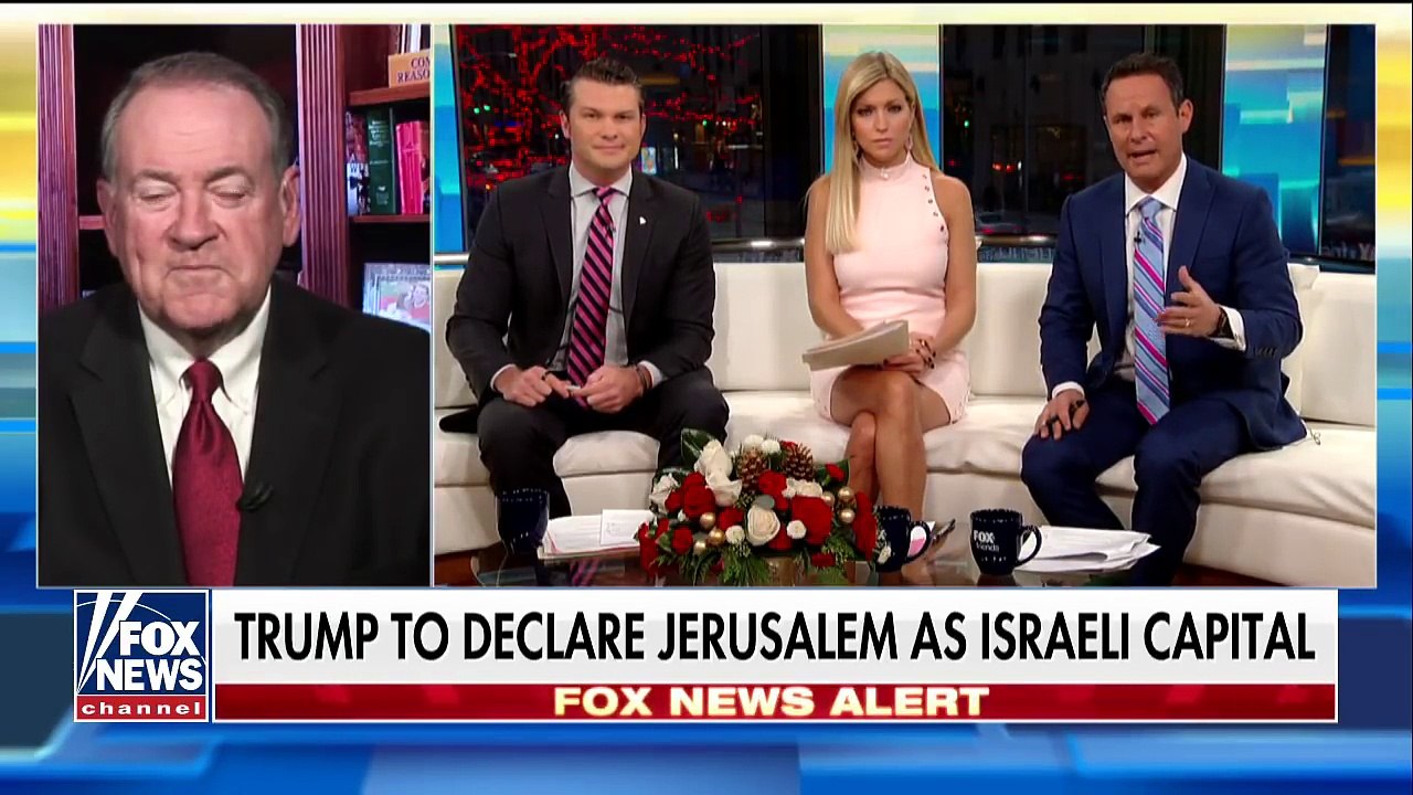 Mike Huckabee: Chelsea Handler 'jealous' of my daughter