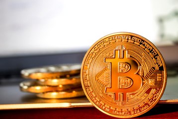 Bitcoin Katlandıkça Katlanıyor! Değeri 20 Bin Doları Aştı