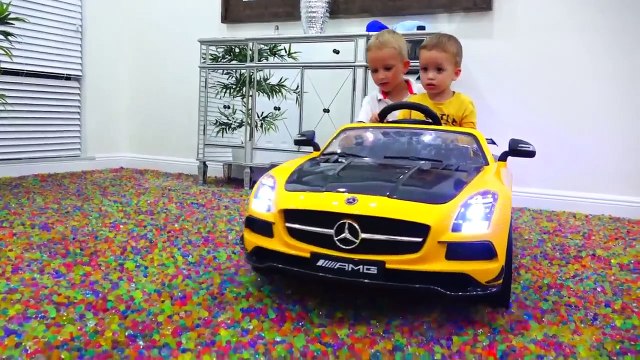 BAD KIDS 1 MILLION ORBEEZ in HOUSE 1 Миллион Орбиз в Доме! Полная Версия